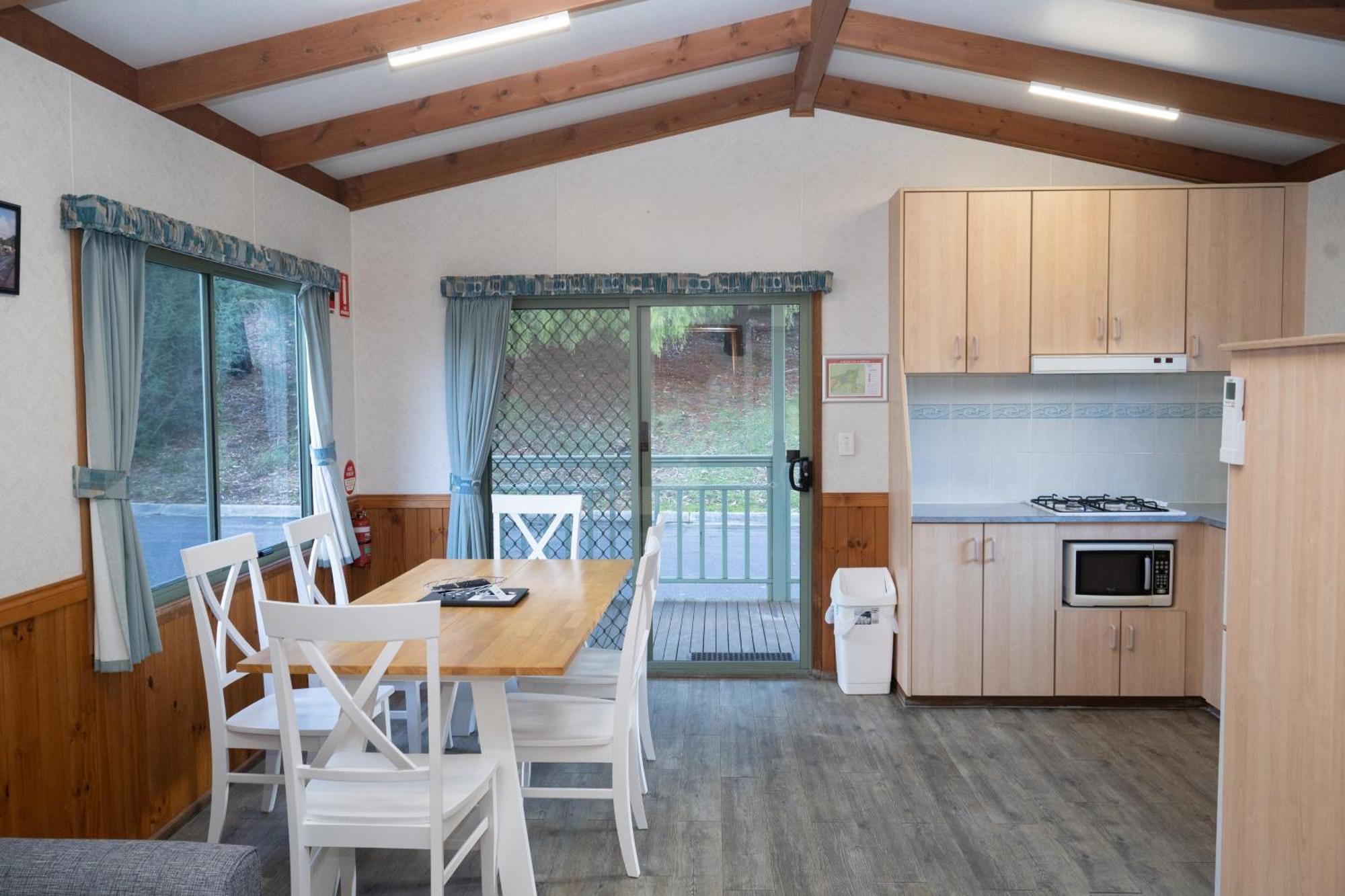 Breeze Holiday Parks - ホールズギャップ エクステリア 写真
