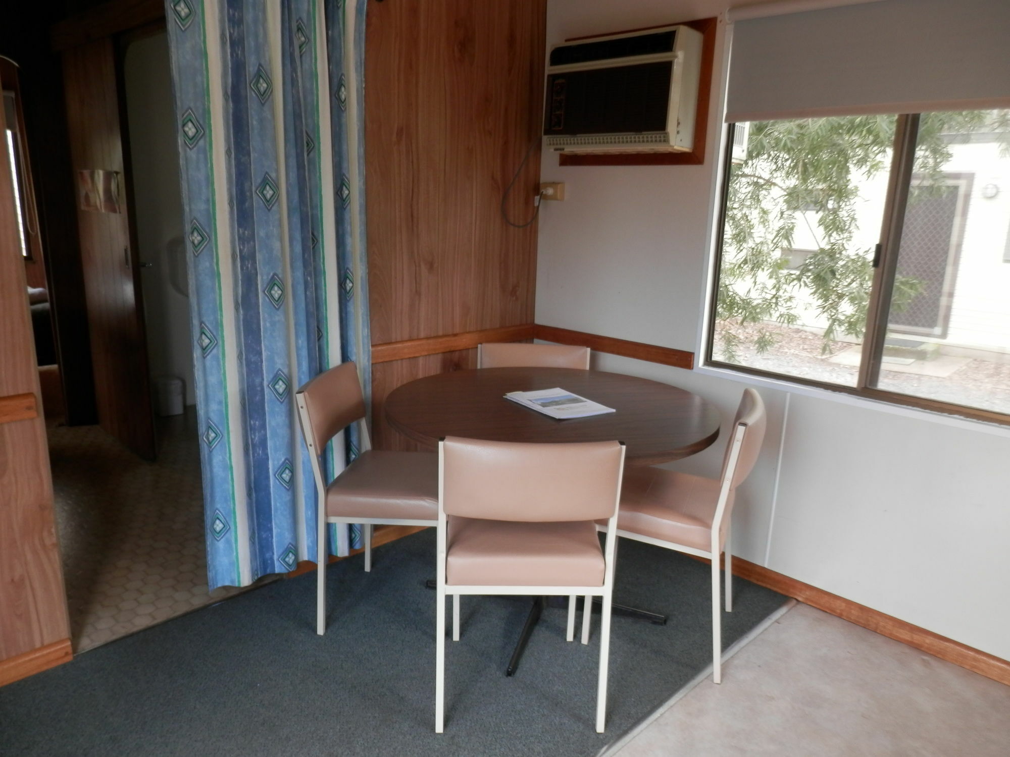 Breeze Holiday Parks - ホールズギャップ エクステリア 写真